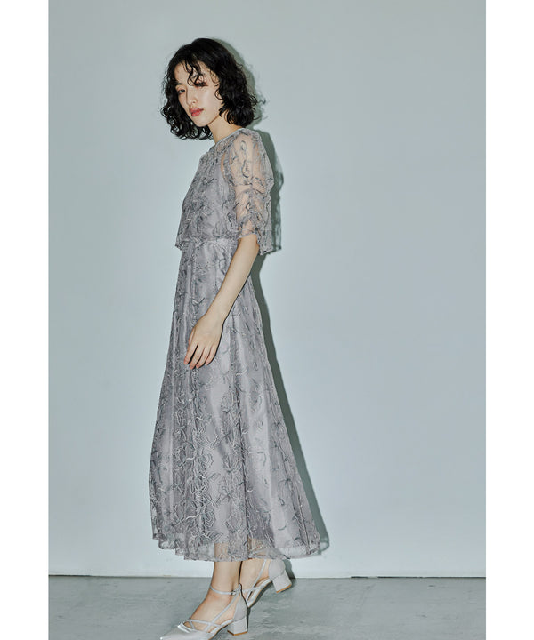 {"color":"\u30e2\u30fc\u30d6","info":"model\uff1aH166cm size\uff1aM"}