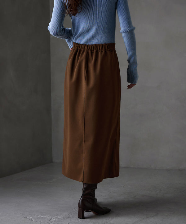 {"color":"\u30d6\u30e9\u30a6\u30f3","info":"model\uff1aH166cm size\uff1aM"}