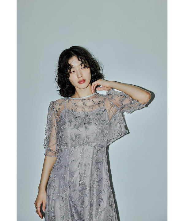 {"color":"\u30e2\u30fc\u30d6","info":"model\uff1aH166cm size\uff1aM"}