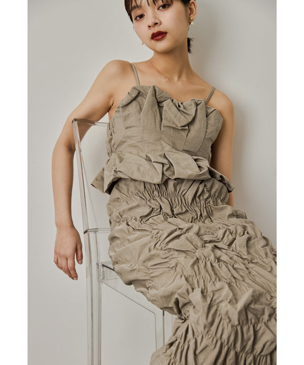 {"color":"\u30d9\u30fc\u30b8\u30e5","info":"model\uff1aH161cm size\uff1aM"}