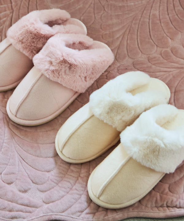 {"color":"\u30a2\u30a4\u30dc\u30ea\u30fc","info":""}