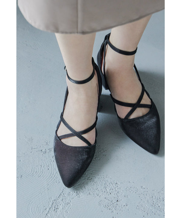 {"color":"\u30d6\u30e9\u30c3\u30af","info":"model\uff1aH171cm size\uff1aLL(24.5cm\uff5e25cm)"}