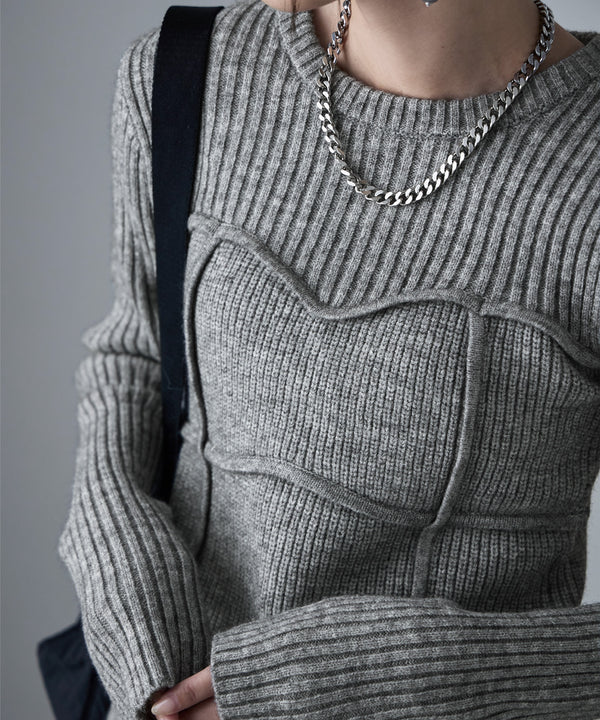 {"color":"\u30b0\u30ec\u30fc","info":"model\uff1aH166cm size\uff1aF"}