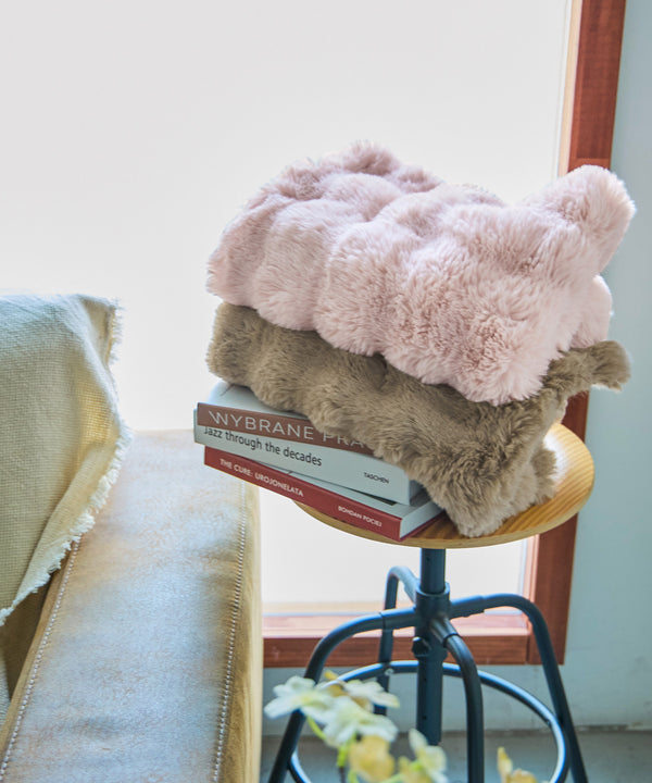 {"color":"\u30d4\u30f3\u30af","info":"model\uff1aH158cm size\uff1aF"}