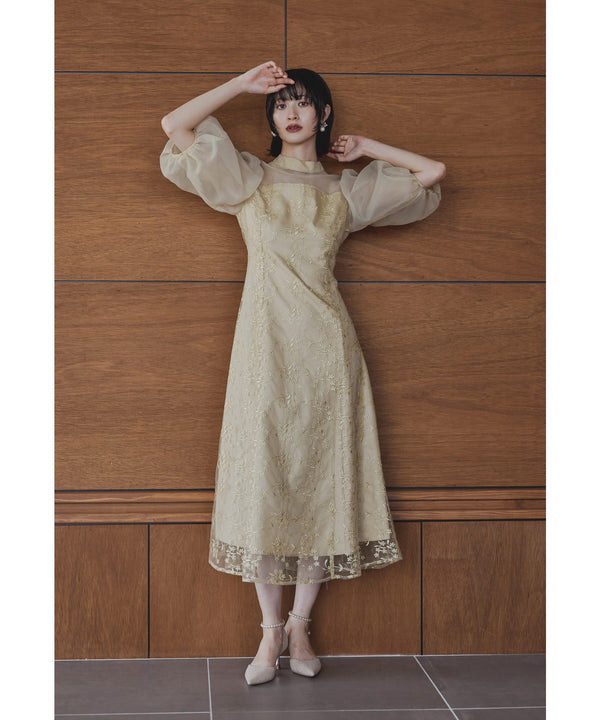 {"color":"\u30a4\u30a8\u30ed\u30fc","info":"model\uff1aH166cm size\uff1aM"}