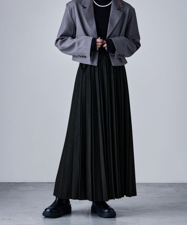 {"color":"\u30d6\u30e9\u30c3\u30af","info":"model\uff1aH166cm size\uff1aL"}