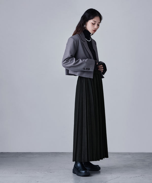 {"color":"\u30d6\u30e9\u30c3\u30af","info":"model\uff1aH166cm size\uff1aL"}