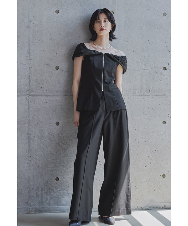 {"color":"\u30d6\u30e9\u30c3\u30af","info":"model\uff1aH166cm size\uff1aM"}