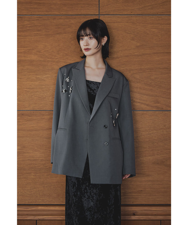 {"color":"\u30b0\u30ec\u30fc","info":"model\uff1aH166cm size\uff1aM"}