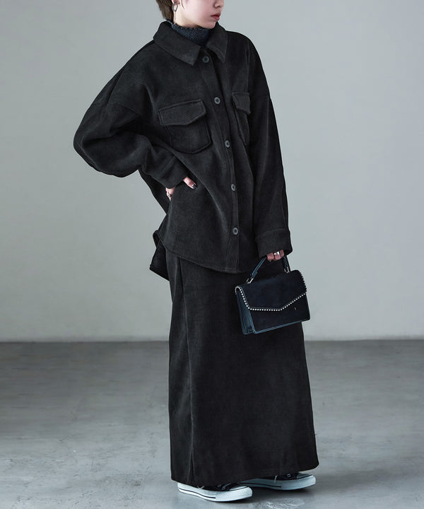 {"color":"\u30d6\u30e9\u30c3\u30af","info":"model\uff1aH158cm size\uff1aM"}
