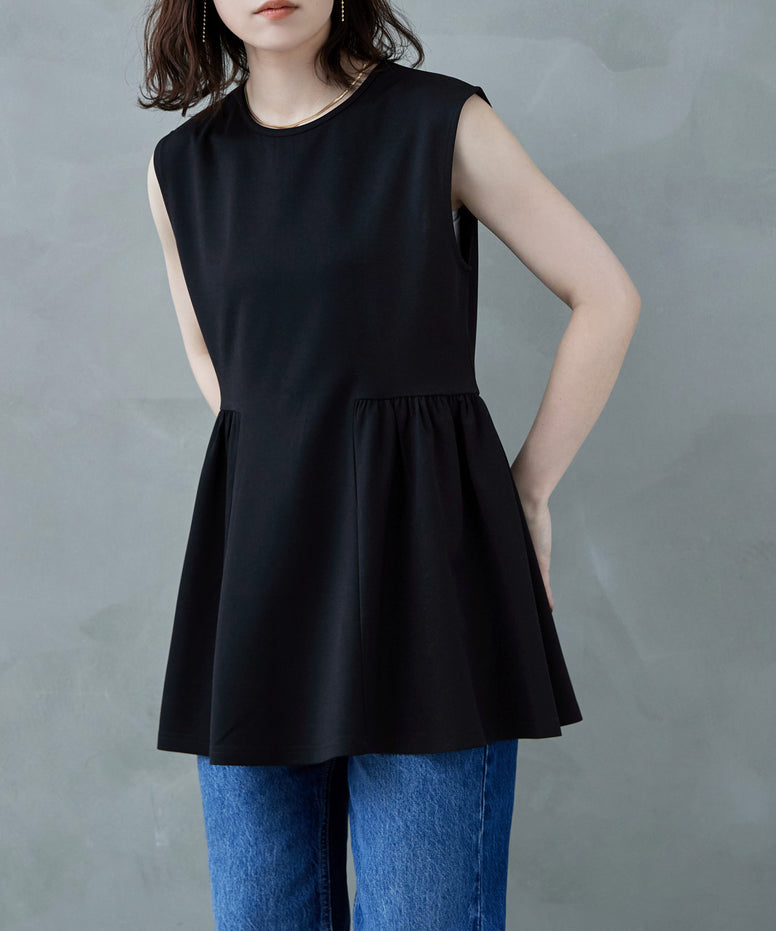 {"color":"\u30d6\u30e9\u30c3\u30af","info":"model\uff1aH164 size\uff1aM"}