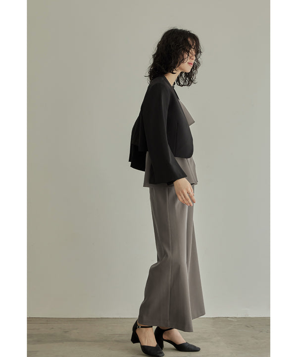 {"color":"\u30d6\u30e9\u30c3\u30af","info":"model\uff1aH167cm size\uff1a9\u53f7"}