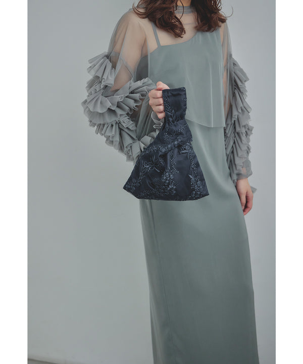 {"color":"\u30cd\u30a4\u30d3\u30fc","info":""}