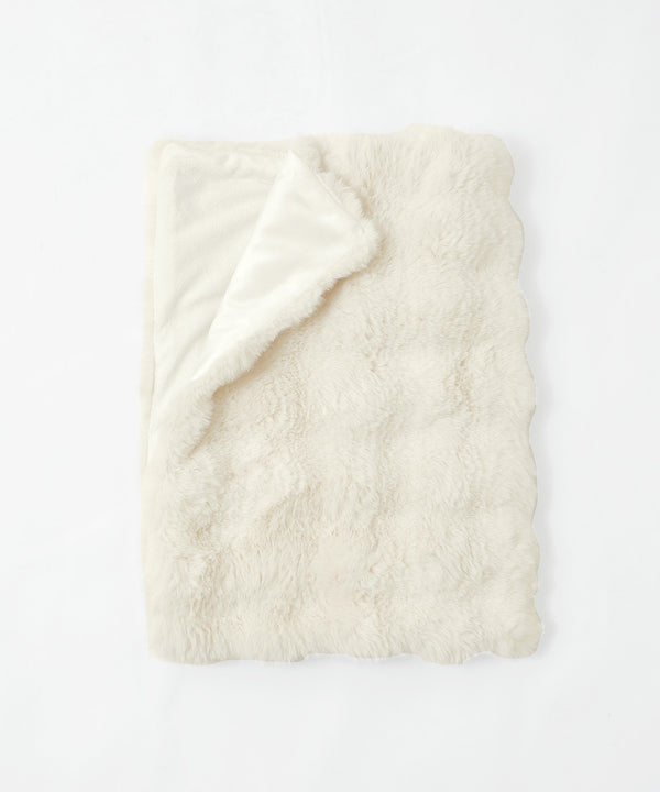 {"color":"\u30a2\u30a4\u30dc\u30ea\u30fc","info":""}