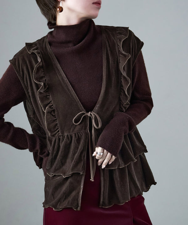 {"color":"\u30d6\u30e9\u30a6\u30f3","info":"model\uff1aH158cm size\uff1aM"}