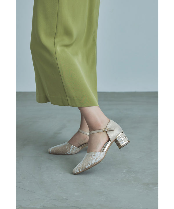 {"color":"\u30d9\u30fc\u30b8\u30e5","info":"model\uff1aH167cm size\uff1aLL(24.5cm)"}