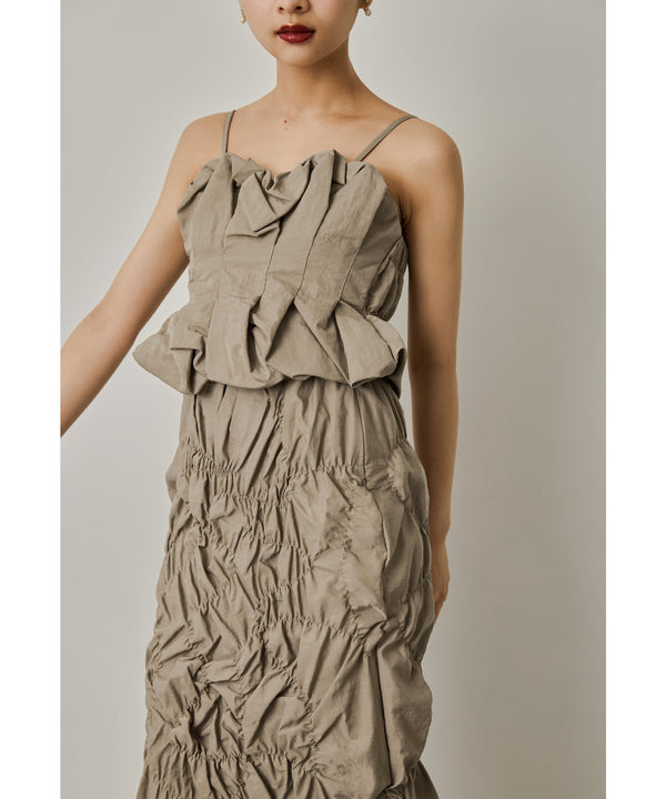 {"color":"\u30d9\u30fc\u30b8\u30e5","info":"model\uff1aH161cm size\uff1aM"}