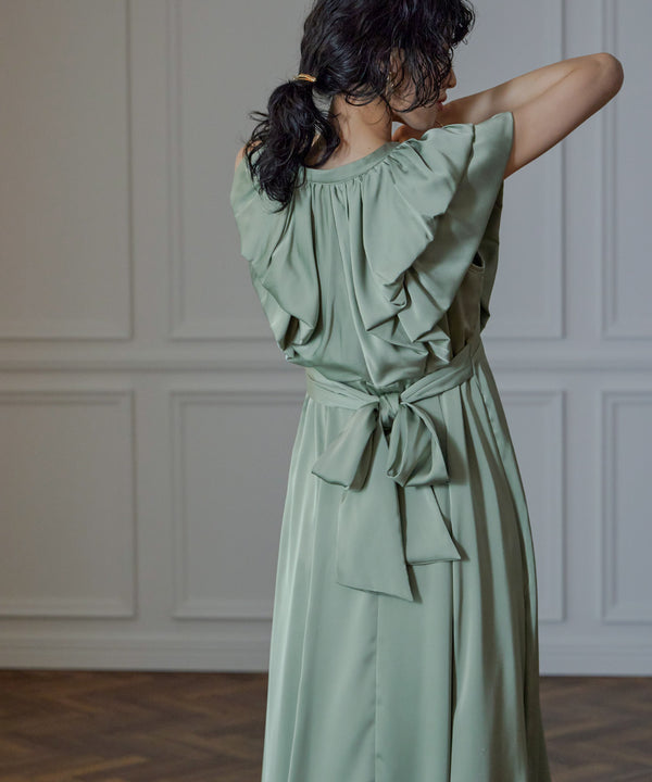 {"color":"\u30b0\u30ea\u30fc\u30f3","info":"model\uff1aH167cm size\uff1aM"}