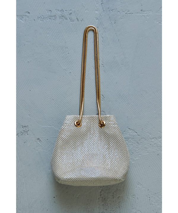 {"color":"\u30d9\u30fc\u30b8\u30e5\u00d7\u30b4\u30fc\u30eb\u30c9","info":""}