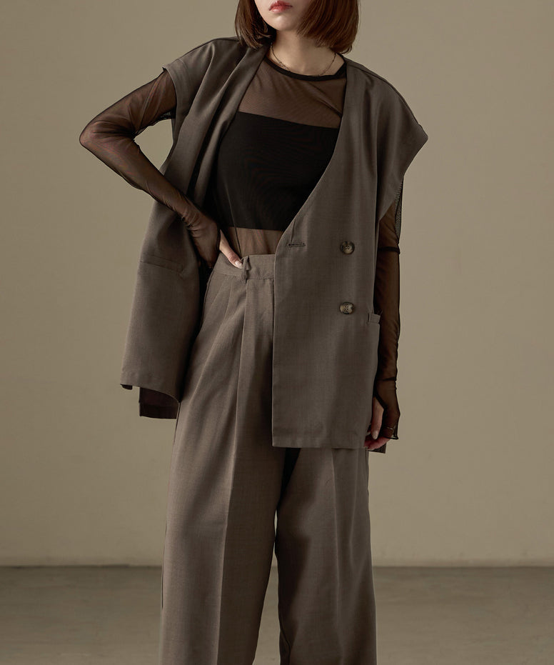 {"color":"\u30e2\u30ab","info":"model\uff1aH158cm size\uff1aM"}