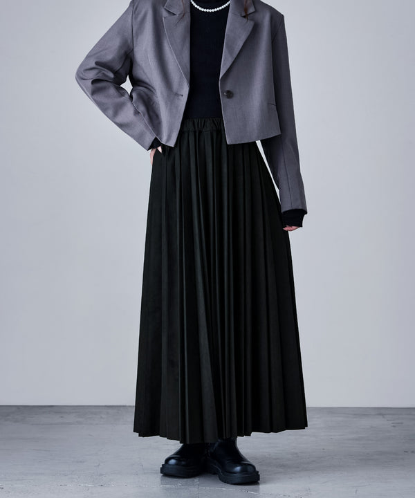 {"color":"\u30d6\u30e9\u30c3\u30af","info":"model\uff1aH166cm size\uff1aL"}