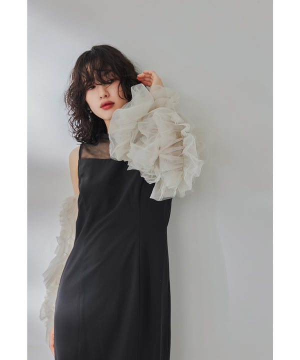 {"color":"\u30d9\u30fc\u30b8\u30e5\u00d7\u30d6\u30e9\u30c3\u30af","info":"model\uff1aH166cm size\uff1aM"}