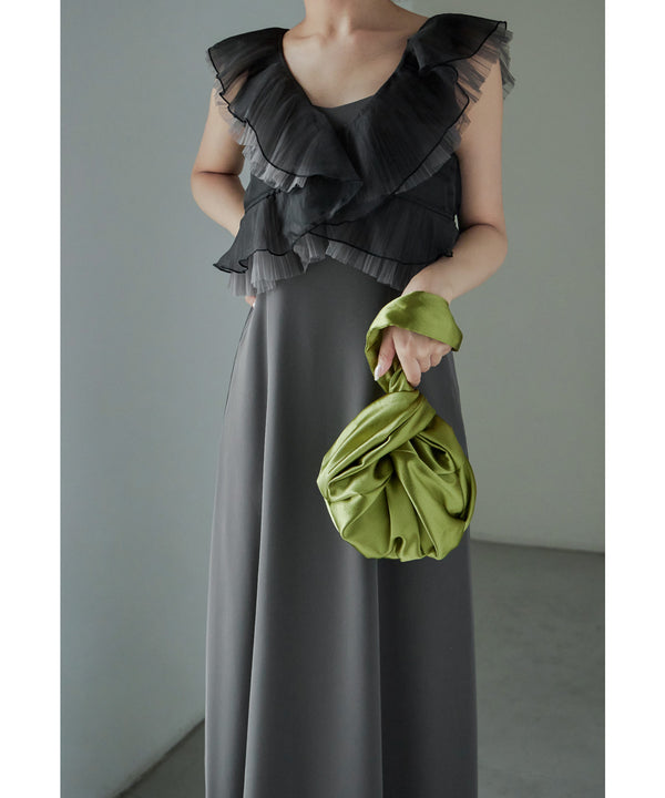 {"color":"\u30b0\u30ea\u30fc\u30f3","info":""}