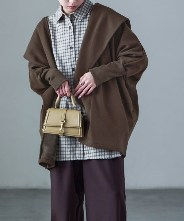 {"color":"\u30d6\u30e9\u30a6\u30f3","info":"model\uff1aH158cm size\uff1aM"}