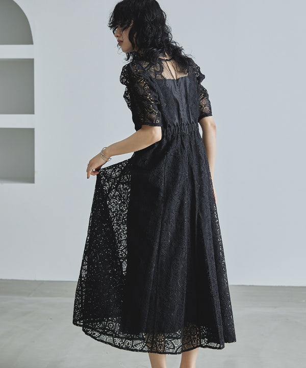 {"color":"\u30d6\u30e9\u30c3\u30af","info":"model\uff1aH167cm size\uff1aM"}