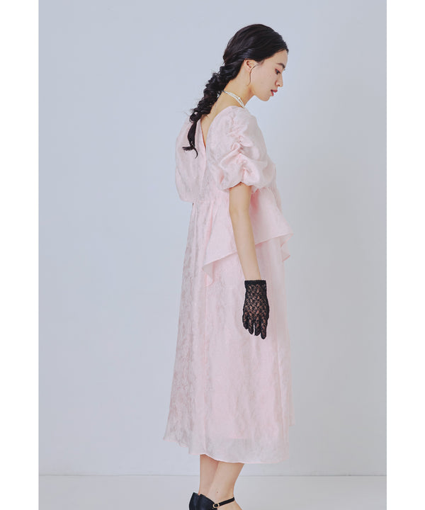 {"color":"\u30d4\u30f3\u30af","info":"model\uff1aH165cm size\uff1aM"}