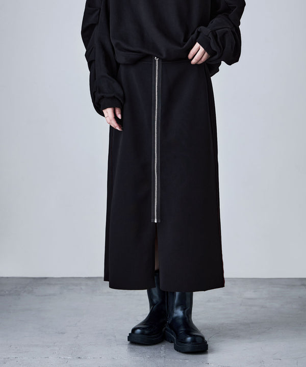 {"color":"\u30d6\u30e9\u30c3\u30af","info":"model\uff1aH166cm size\uff1aM"}