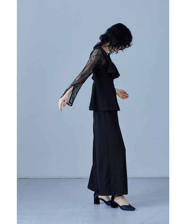 {"color":"\u30ec\u30fc\u30b9\u30d6\u30e9\u30c3\u30af","info":"model\uff1aH167cm size\uff1aM"}