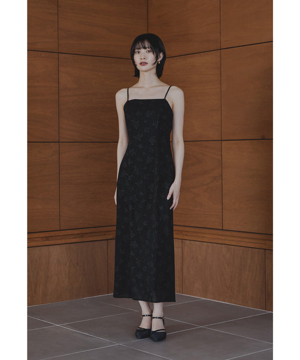 {"color":"\u30d4\u30f3\u30af\u30d9\u30fc\u30b8\u30e5\u00d7\u30d6\u30e9\u30c3\u30af","info":"model\uff1aH166cm size\uff1aM"}