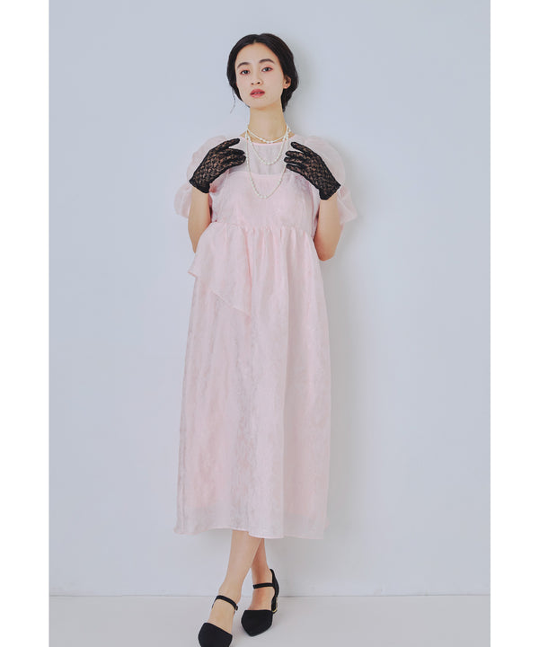 {"color":"\u30d4\u30f3\u30af","info":"model\uff1aH165cm size\uff1aM"}