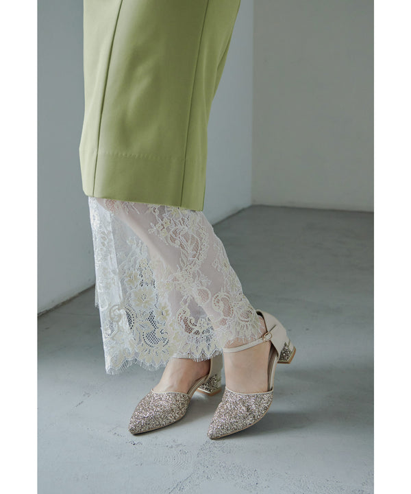 {"color":"\u30d9\u30fc\u30b8\u30e5","info":""}