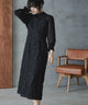 {"color":"\u30d6\u30e9\u30c3\u30af","info":"model\uff1aH167cm size\uff1aM"}