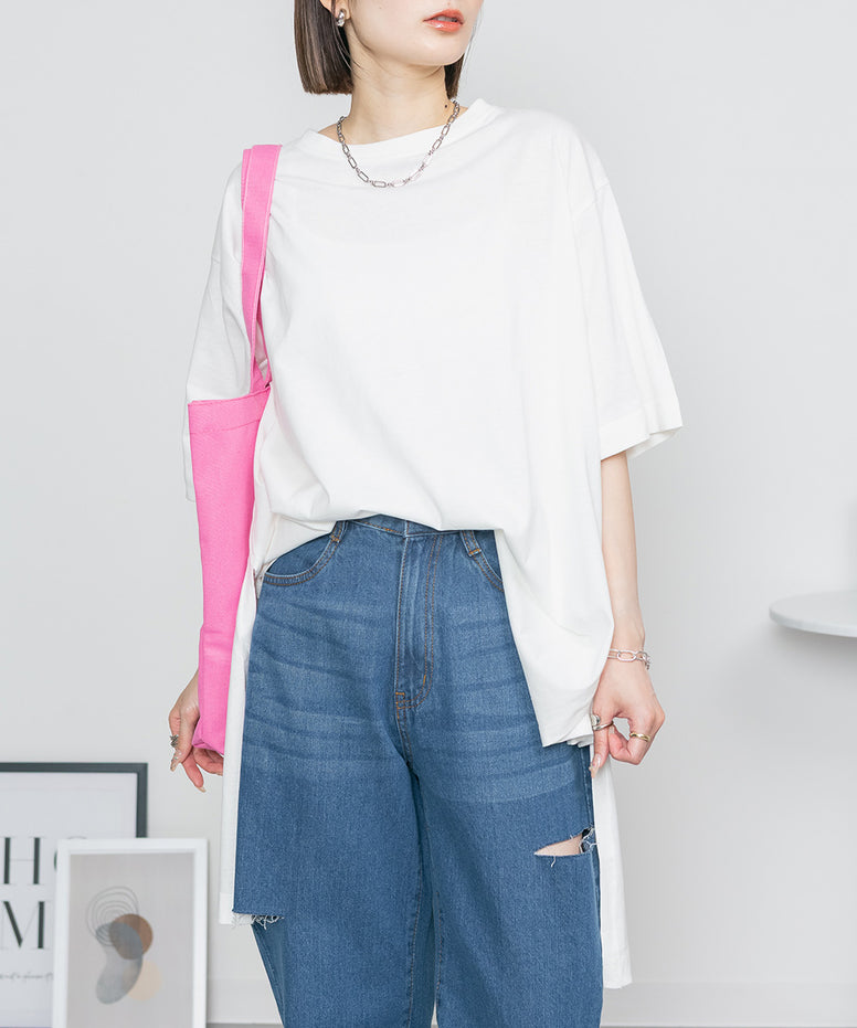 {"color":"\u30db\u30ef\u30a4\u30c8","info":"model\uff1aH162cm size\uff1aM-L"}