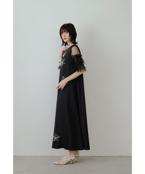 {"color":"\u30d6\u30e9\u30c3\u30af","info":"model\uff1aH166cm size\uff1aM"}