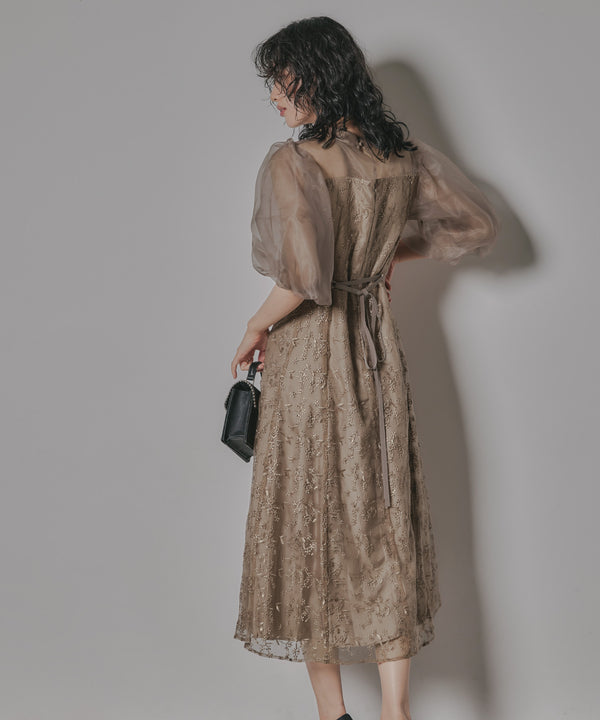 {"color":"\u30e2\u30ab","info":"model\uff1aH166cm size\uff1aM"}