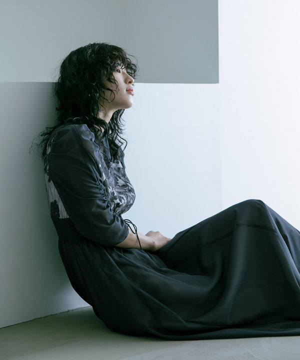 {"color":"\u30a2\u30fc\u30df\u30fc\u30ab\u30fc\u30ad","info":"model\uff1aH167cm size\uff1aM"}