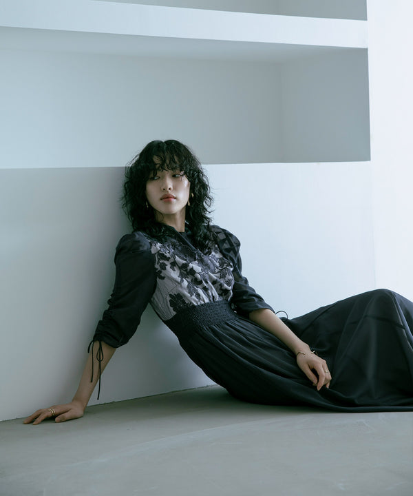 {"color":"\u30a2\u30fc\u30df\u30fc\u30ab\u30fc\u30ad","info":"model\uff1aH167cm size\uff1aM"}