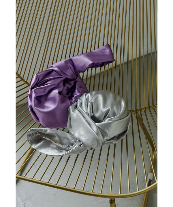 {"color":"","info":""}