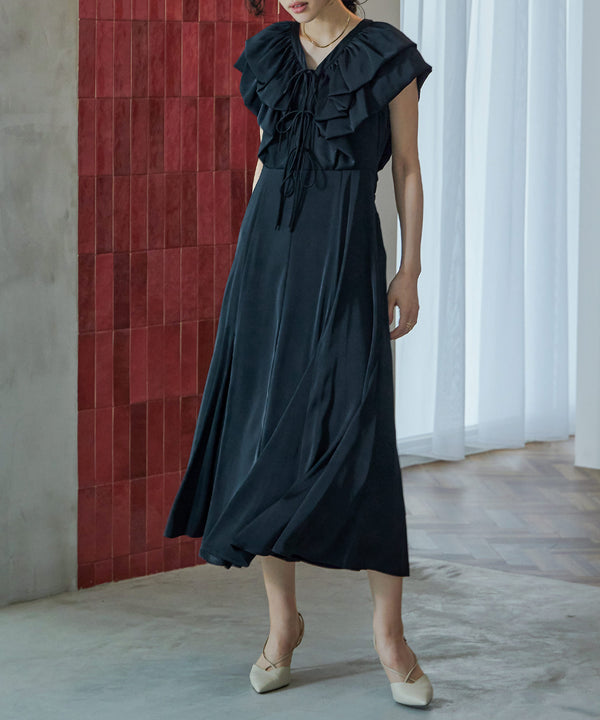 {"color":"\u30cd\u30a4\u30d3\u30fc","info":"model\uff1aH167cm size\uff1aM"}