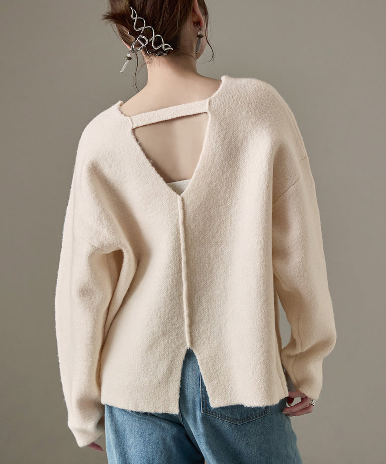 {"color":"\u30aa\u30d5\u30db\u30ef\u30a4\u30c8","info":"model\uff1aH158cm size\uff1aM"}