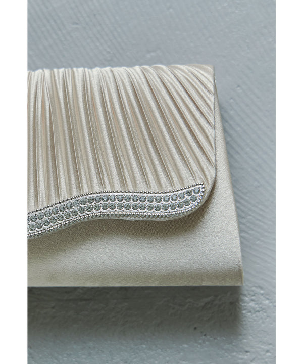 {"color":"","info":""}