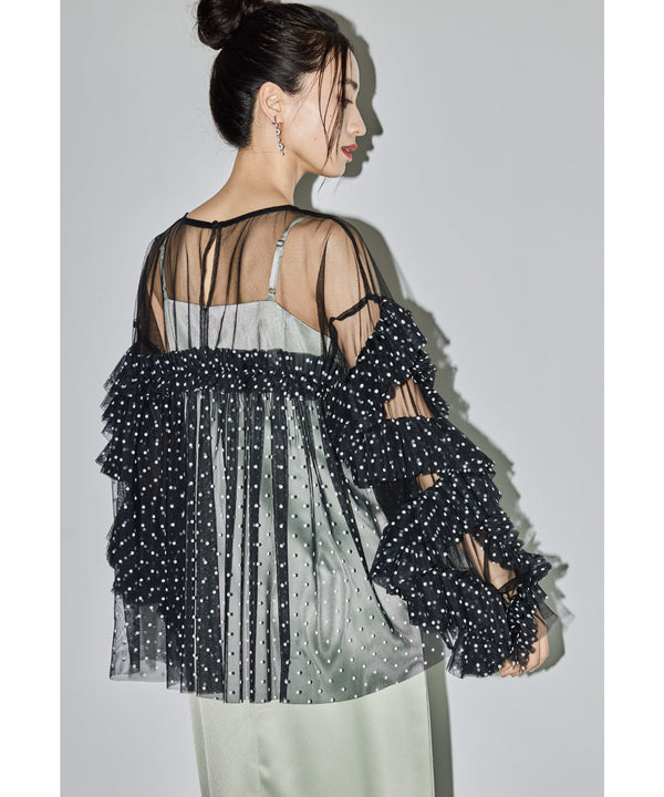 {"color":"\u30d6\u30e9\u30c3\u30af\u30db\u30ef\u30a4\u30c8","info":"model\uff1aH165cm size\uff1aF"}