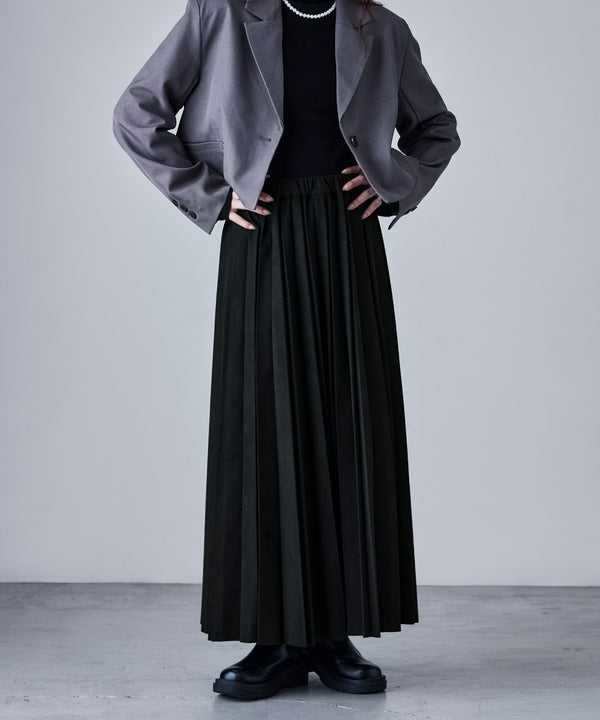 {"color":"\u30d6\u30e9\u30c3\u30af","info":"model\uff1aH166cm size\uff1aL"}