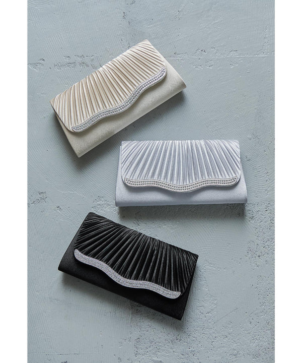 {"color":"","info":""}