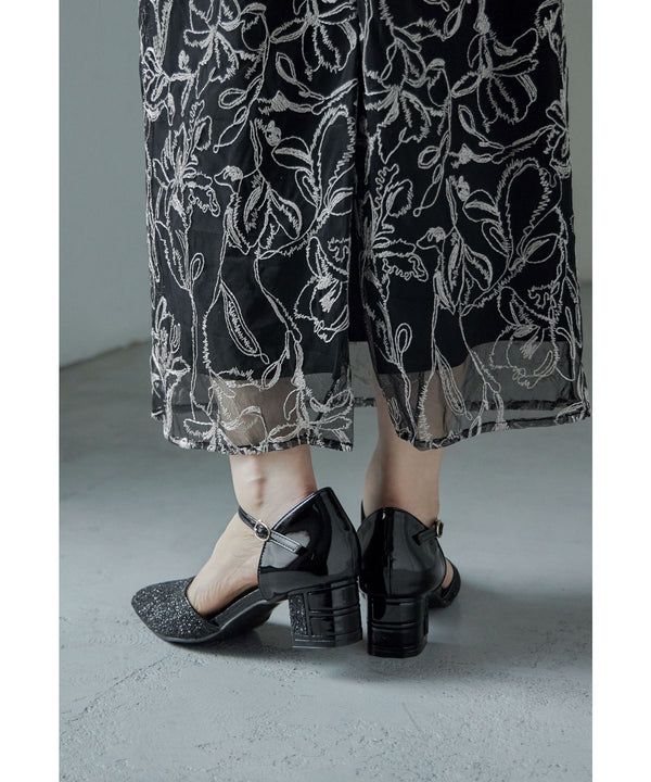 {"color":"\u30d6\u30e9\u30c3\u30af","info":""}