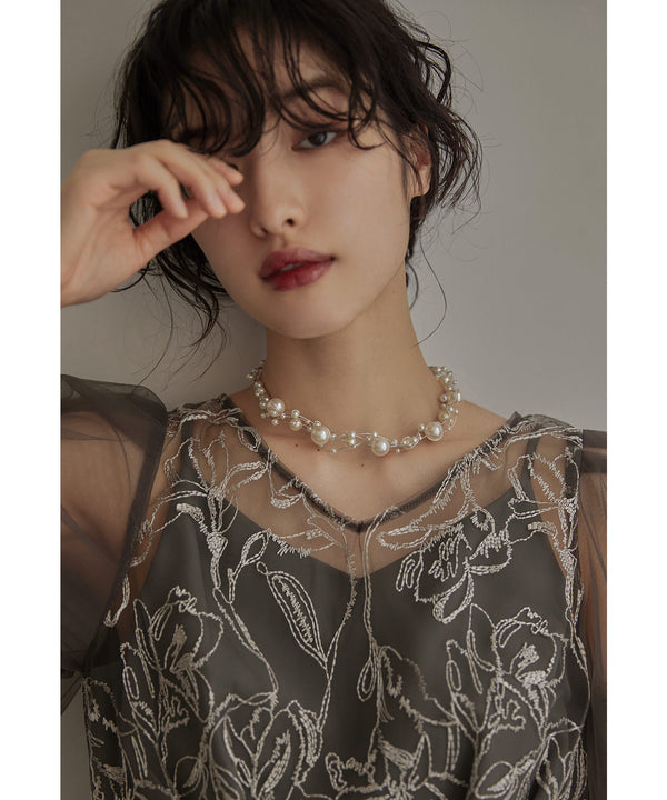 {"color":"\u30b7\u30eb\u30d0\u30fc","info":""}